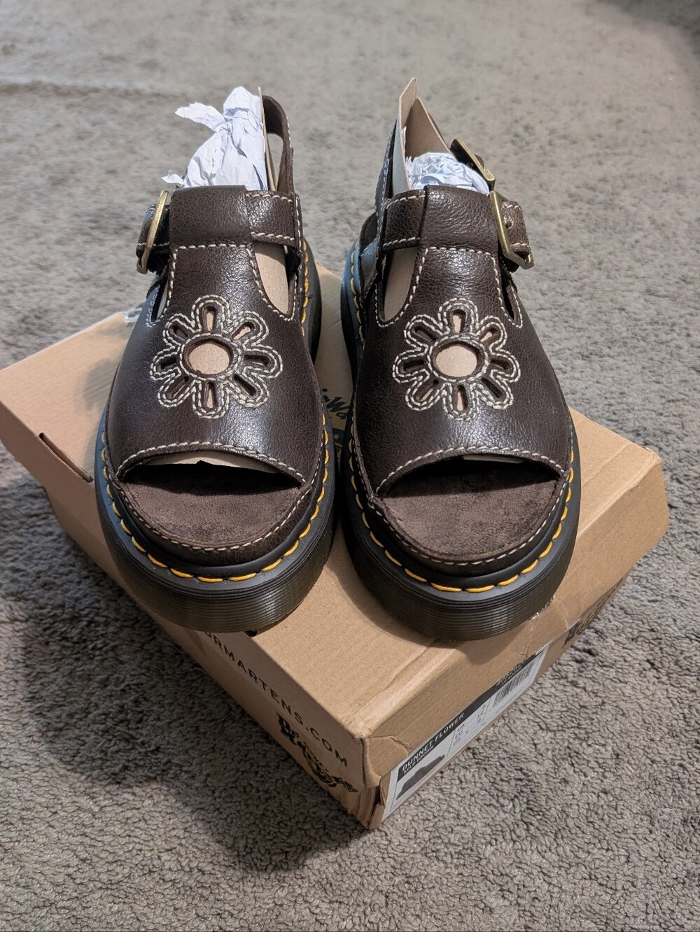 Dr Marten Dunnet Flower Sandals In Kelp Brown
